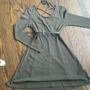 Green ribbed long sleeve dress